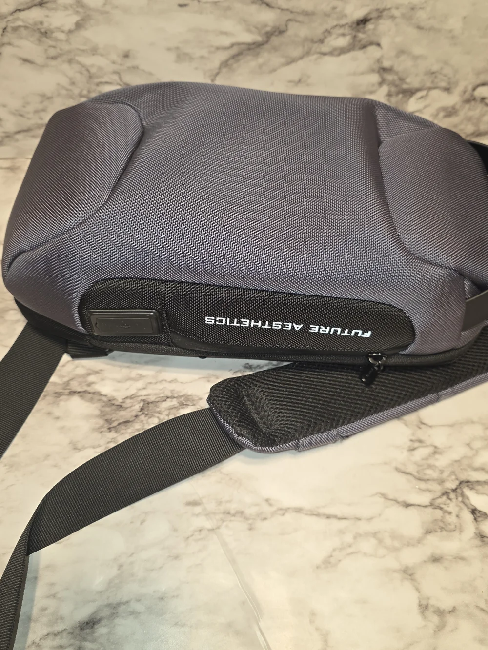 Bange Unisex Anti-Theft Sling Backpack